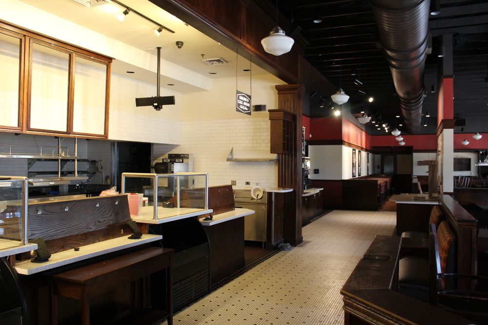 Former Corner Bakery: 108 Market St, Flowood, MS 39232